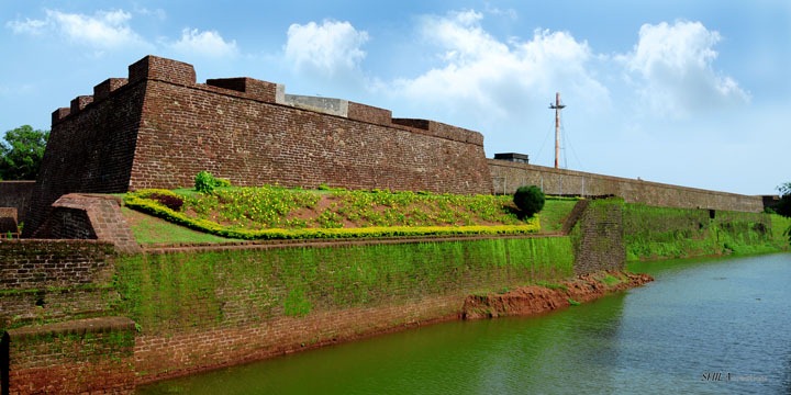 St. Angelo Fort holiday packages.